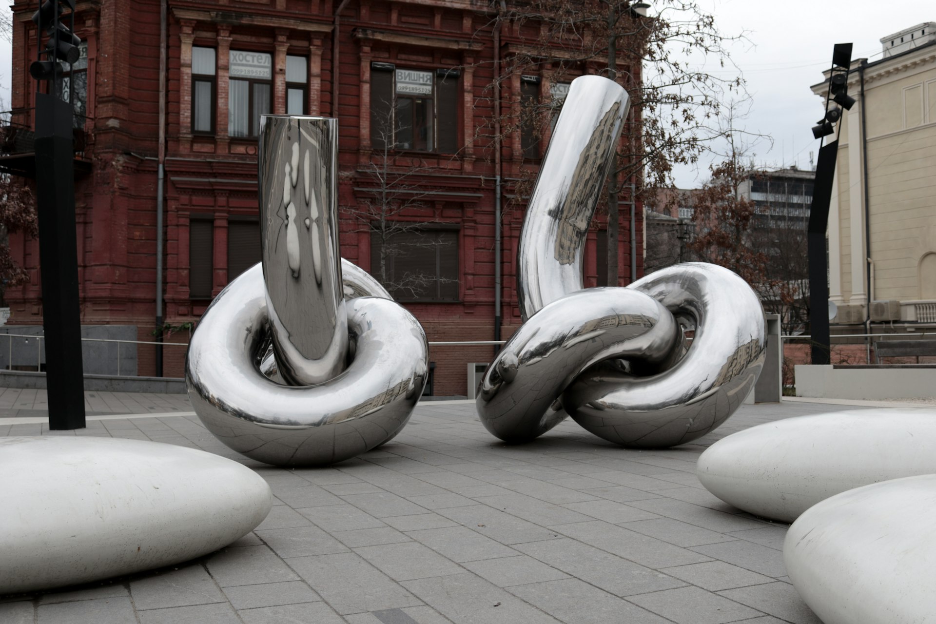 Transforming Urban Spaces: The Power and Potential of Interactive Public Art Installations