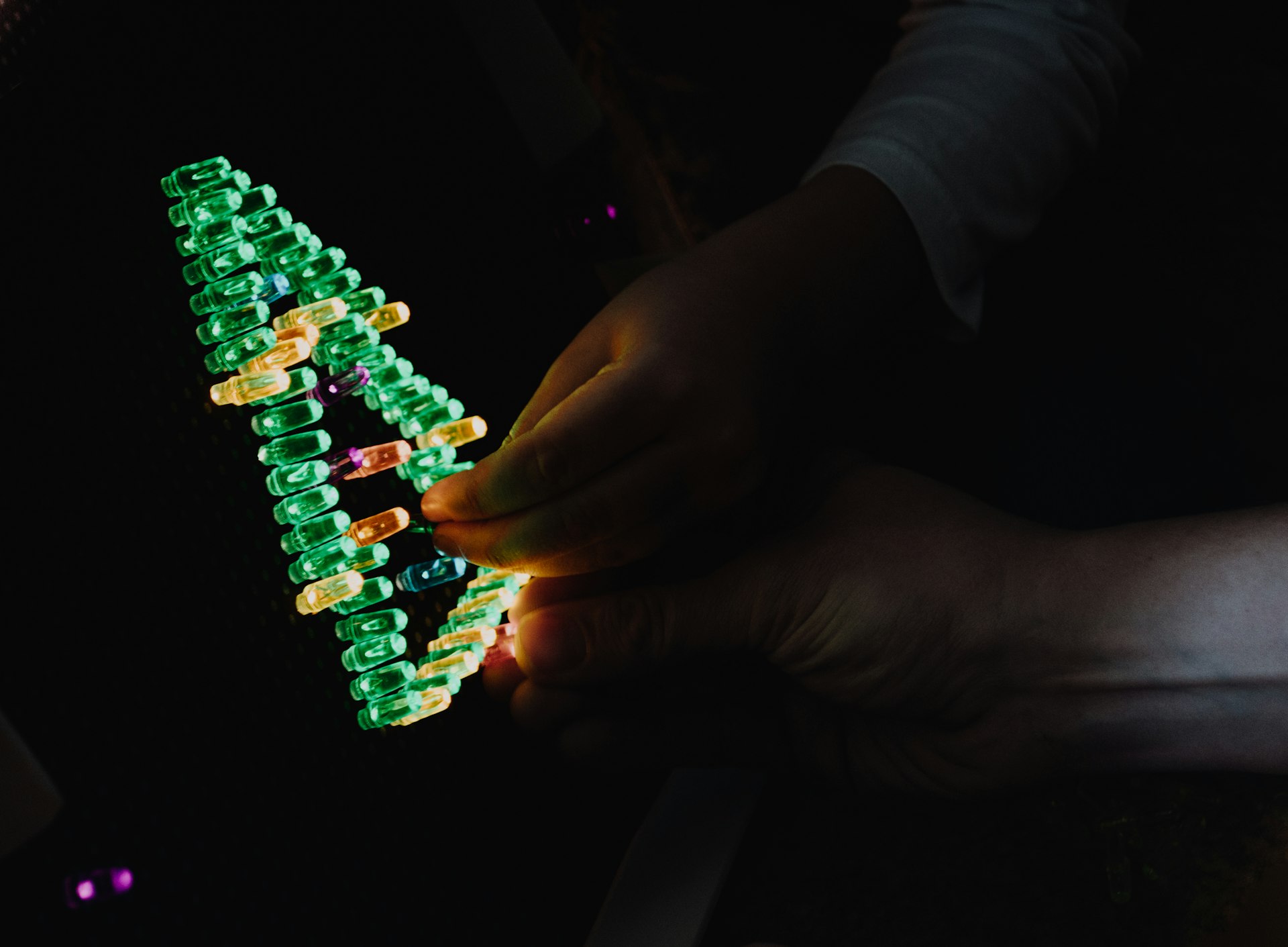 Genetic Engineering in Healthcare: Transforming Treatment, Personalization, and Innovation