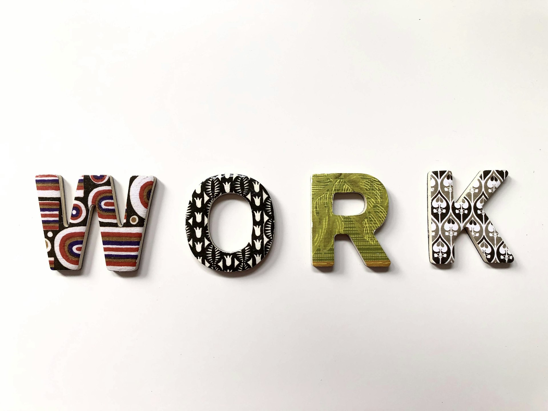 Achieving Work-Life Balance in the Modern Hybrid Work Culture