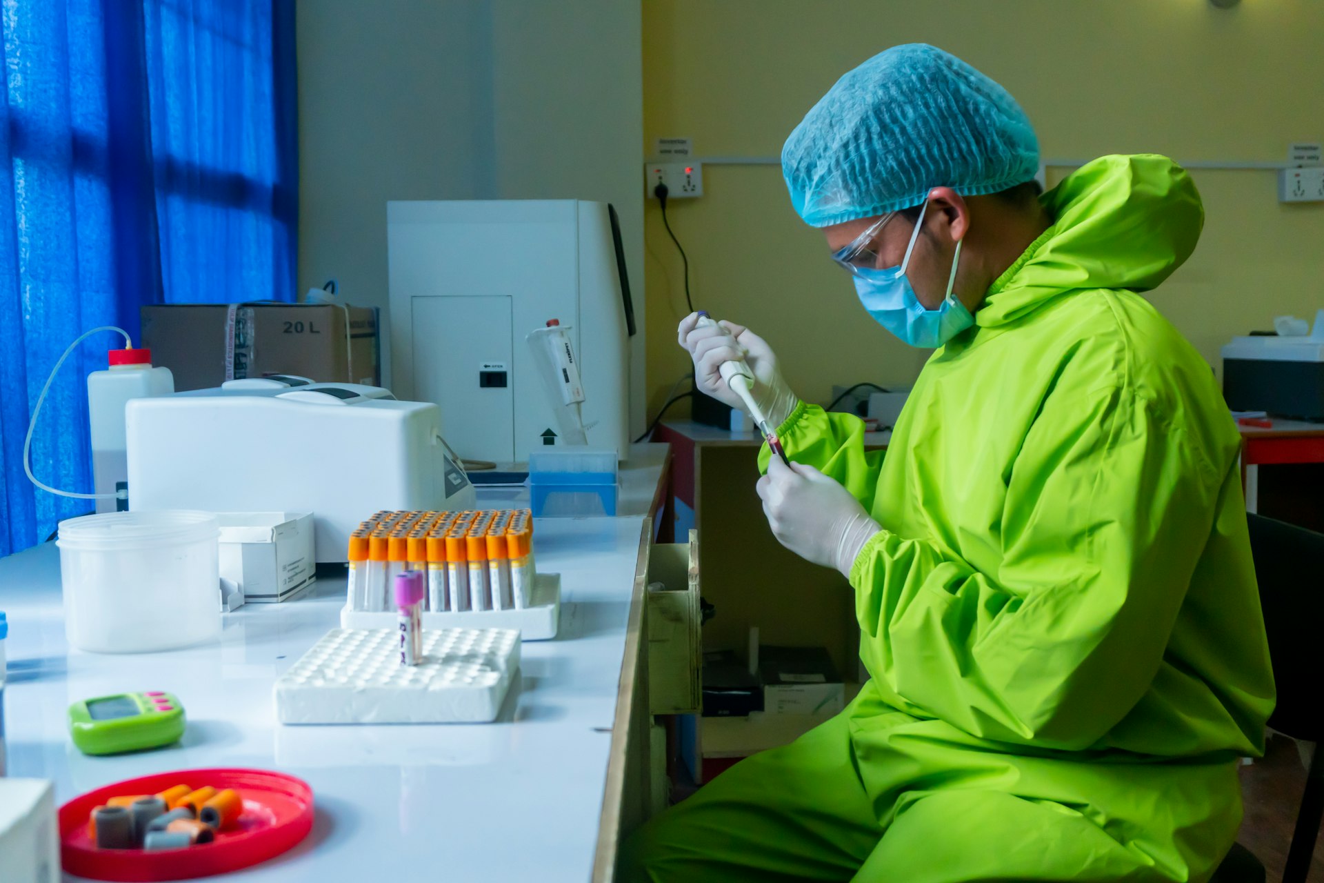 How Biotechnology Is Powering Precision Medicine: Opportunities, Challenges, and Real-World Impact